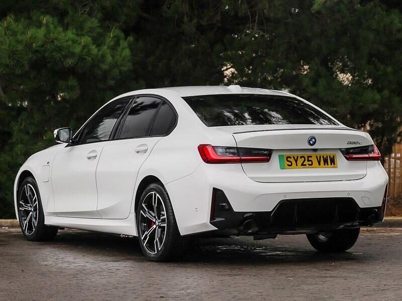 Used BMW 330e M Sport 288 HP (211 kW) 2025 White