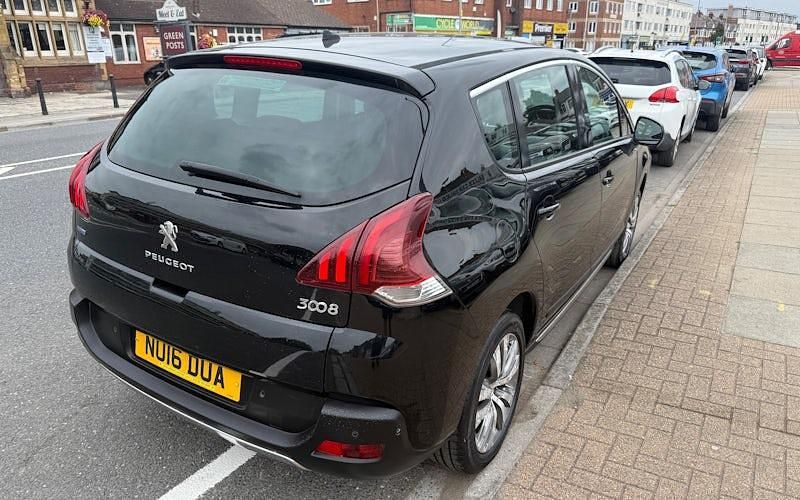Used Peugeot 3008 Active 120 HP (88 kW) 2016 Estate
