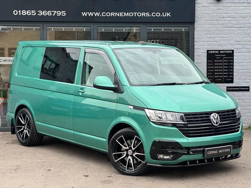 Used VW Transporter Highline 150 HP (110 kW) 2021 Green Van