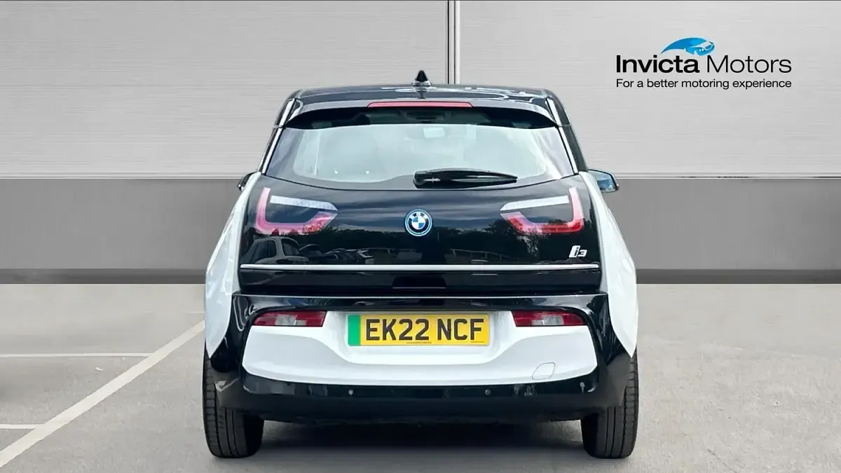 Used BMW i3 Comfort Edition 125 kW (170 HP) 2022 White Hatchback