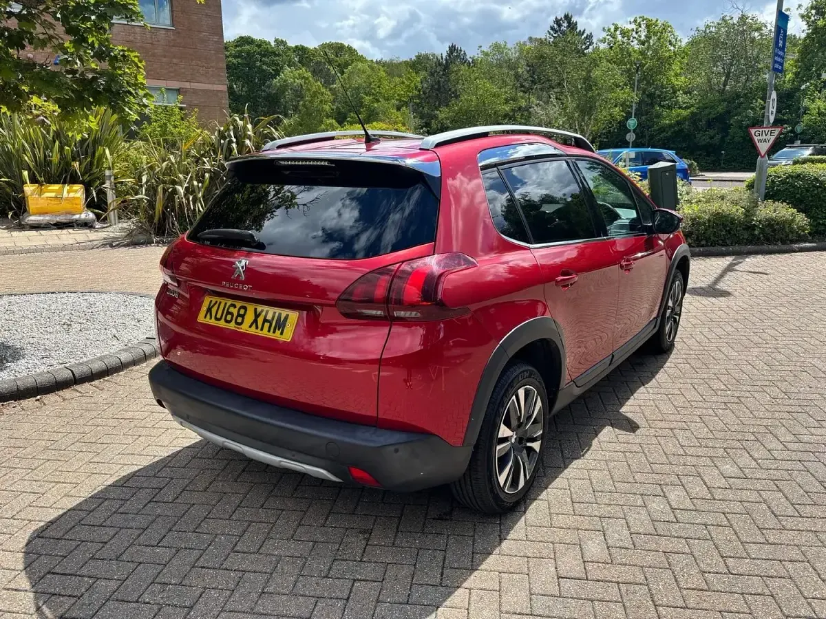 Used Peugeot 2008 Allure Premium 82 HP (60 kW) 2019 Red SUV