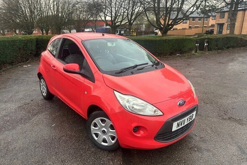 Red Used 2011 Ford Ka Hatchback | £2,495 (Good price) - Image 1/1