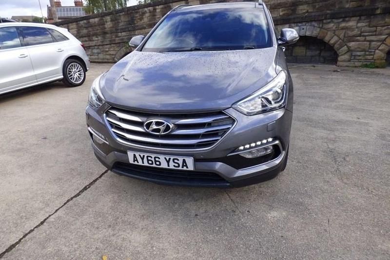 Silver Used 2016 Hyundai Santa Fe Edition SUV | £11,495 (Fair price) - Image 1/1