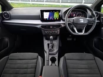 Usado Seat Ibiza XCELLENCE Lux 115 HP (84 kW) 2024 Preto Citadino