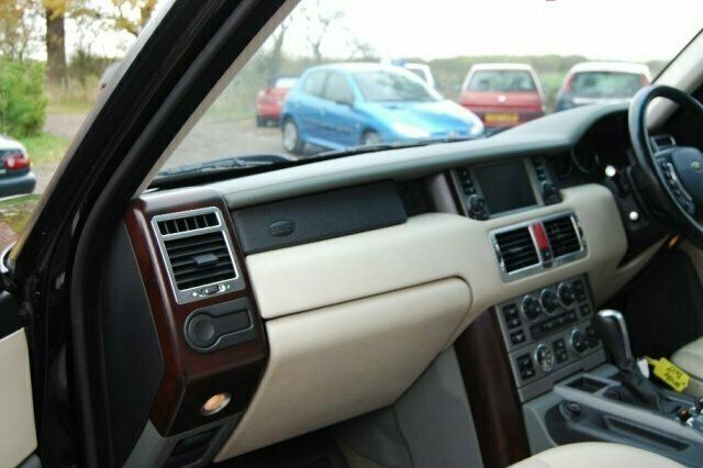 Used Land Rover Range Rover 174 HP (127 kW) 2005 SUV