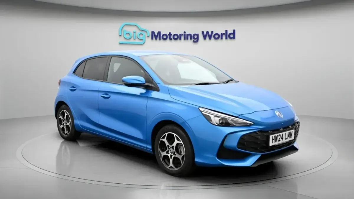 Usado MG MG3 Trophy 192 HP (141 kW) 2024 Azul Citadino