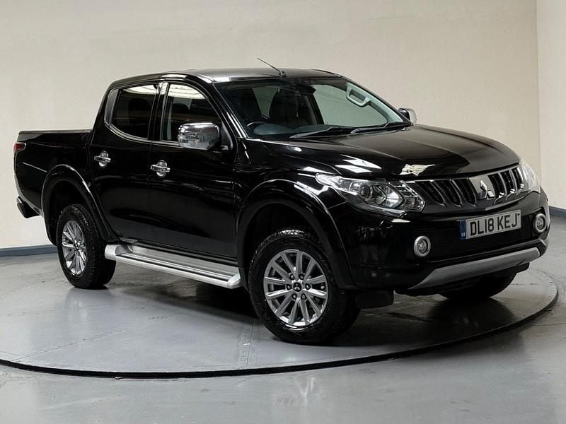 Black Used 2018 Mitsubishi L200 Pickup | £12,495 (Fair price) - Image 1/4