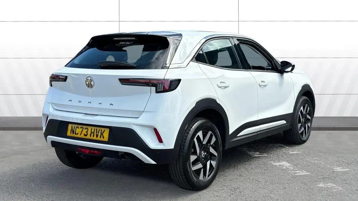 Used Vauxhall Mokka Design Edition 101 HP (74 kW) 2024 White SUV