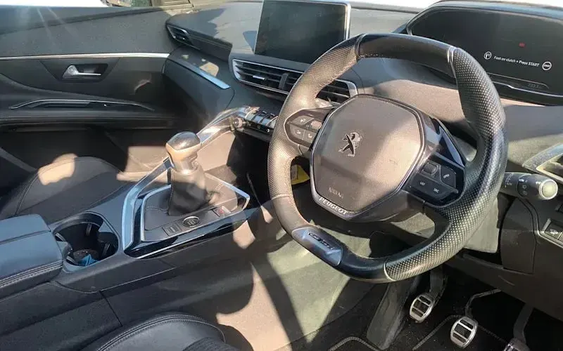 Used Peugeot 3008 Premium 131 HP (96 kW) 2020 SUV