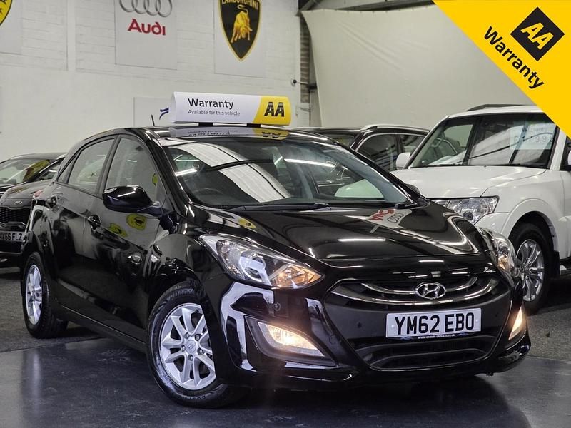 Black Used 2013 Hyundai i30 Active Hatchback | £7,995 (Fair price) - Image 1/3