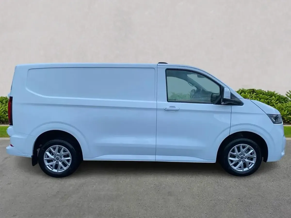 Usado VW Transporter S 150 CV (110 kW) 2025 Blanco Van