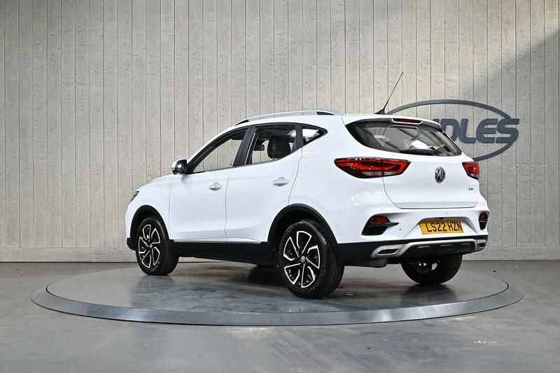 Used MG ZS Exclusive 111 HP (81 kW) 2022 White SUV