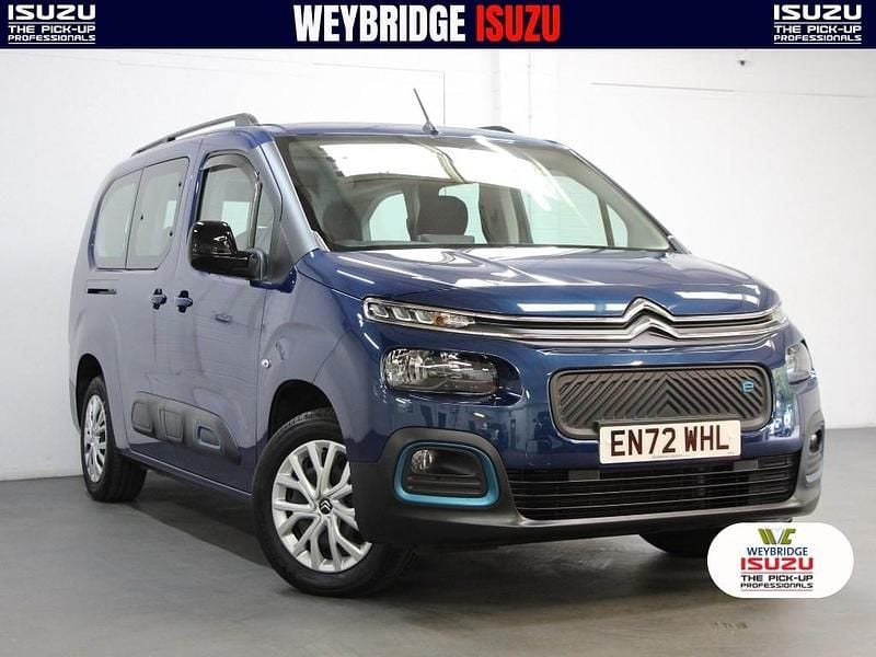 Blue Used 2023 Citroën e-Berlingo Feel MPV | £14,995 (Fair price) - Image 1/4