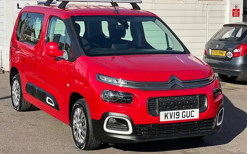 Used Citroën Berlingo Feel 110 HP (80 kW) 2019 MPV