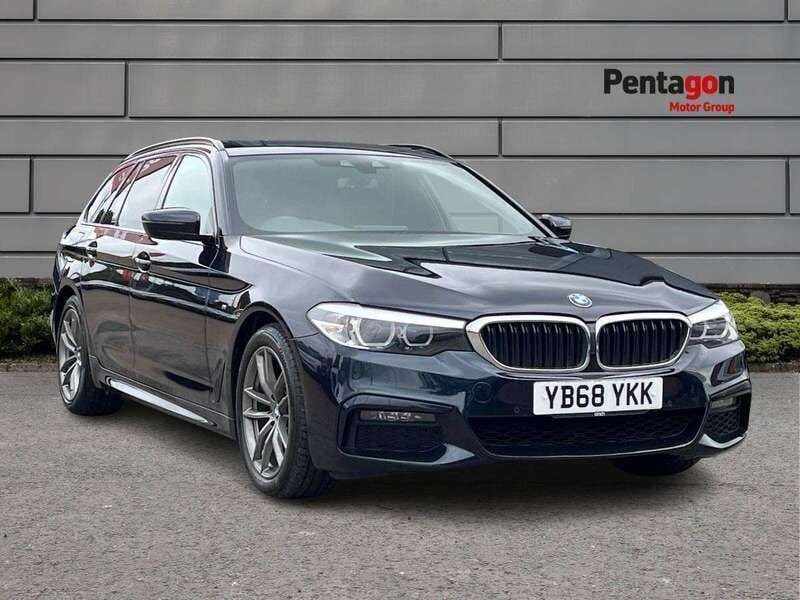 Black Used 2018 BMW 520 M Sport Estate | £15,495 (Fair price) - Image 1/4