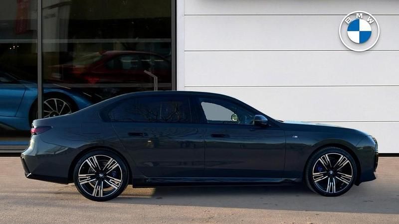 Used BMW 750e M Sport 482 HP (354 kW) 2025 Grey Sedan