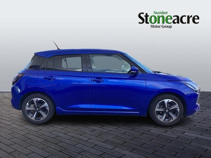Used Suzuki Swift 82 HP (60 kW) 2024 Blue Hatchback