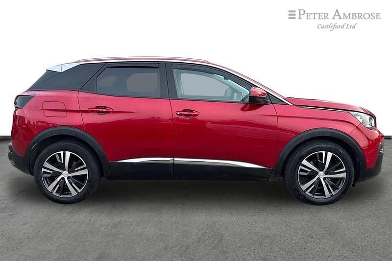 Used Peugeot 3008 Allure 129 HP (94 kW) 2020 Red SUV