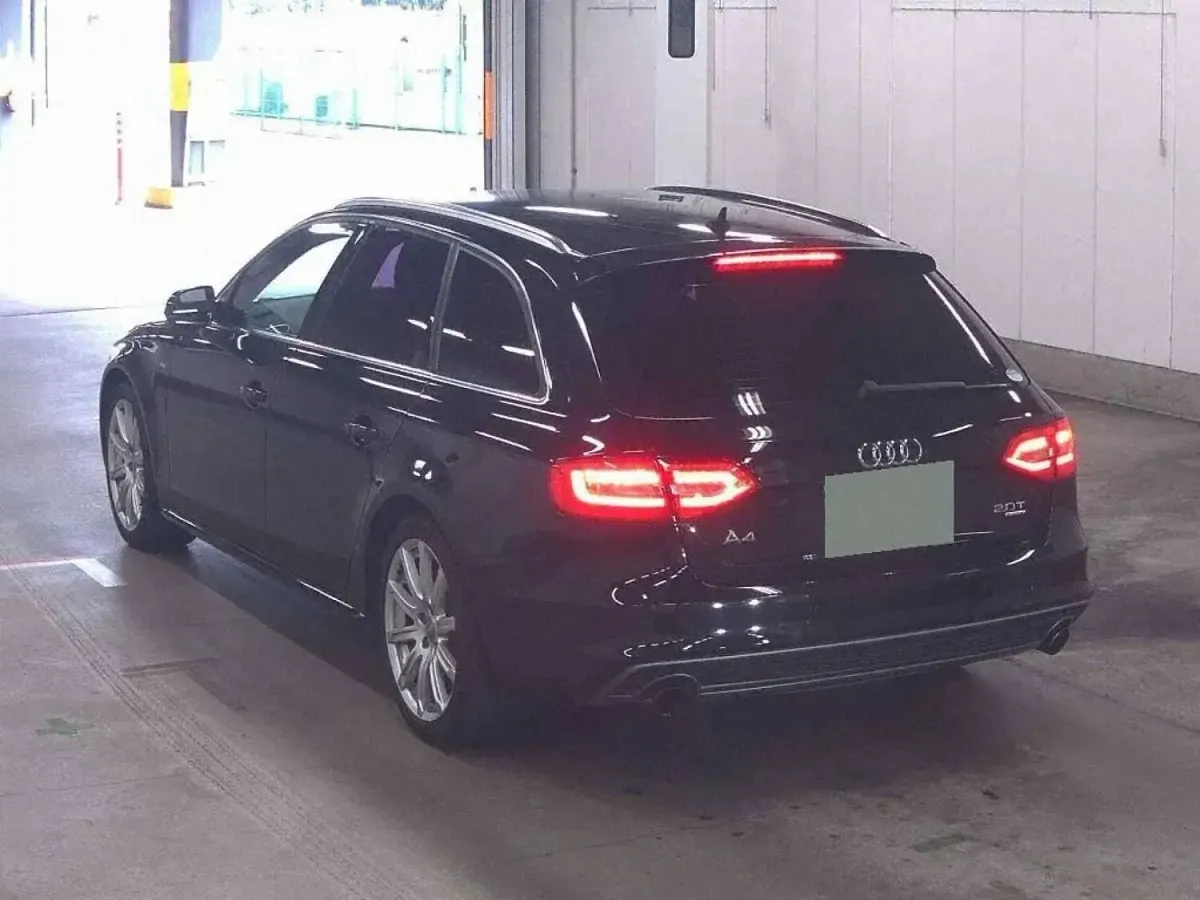 Used Audi A4 Comfort 2014 Black Estate