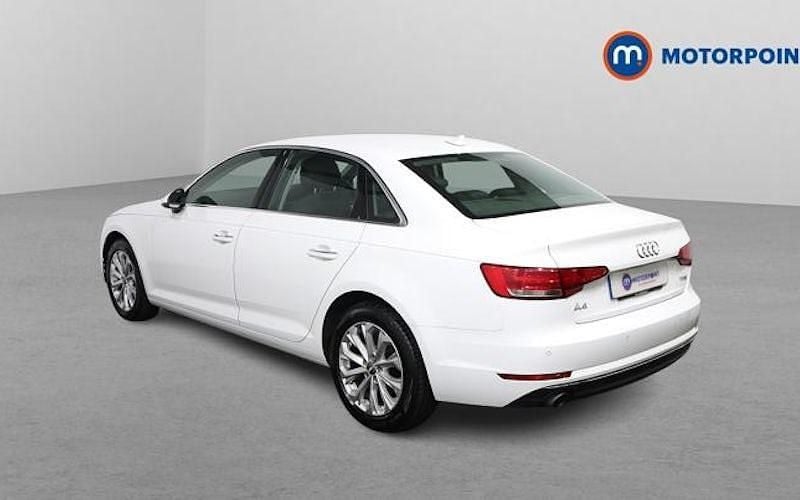 Used Audi A4 150 HP (110 kW) 2018 White Sedan