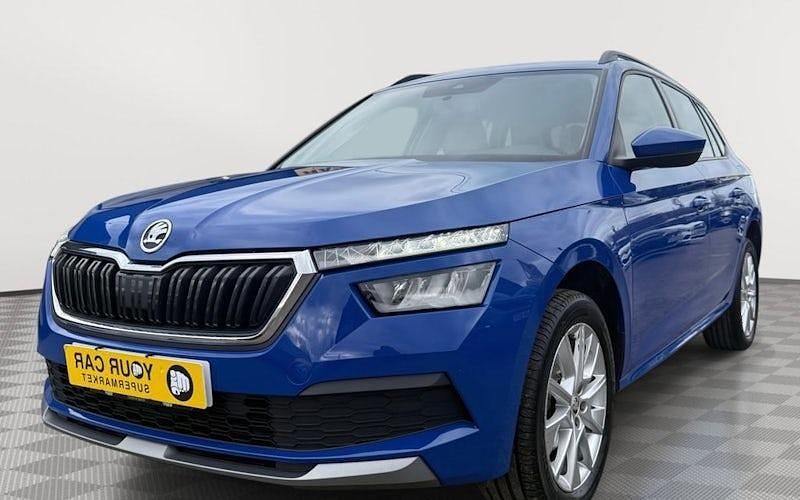 Usado Skoda Kamiq SE 95 CV (69 kW) 2022 Azul SUV