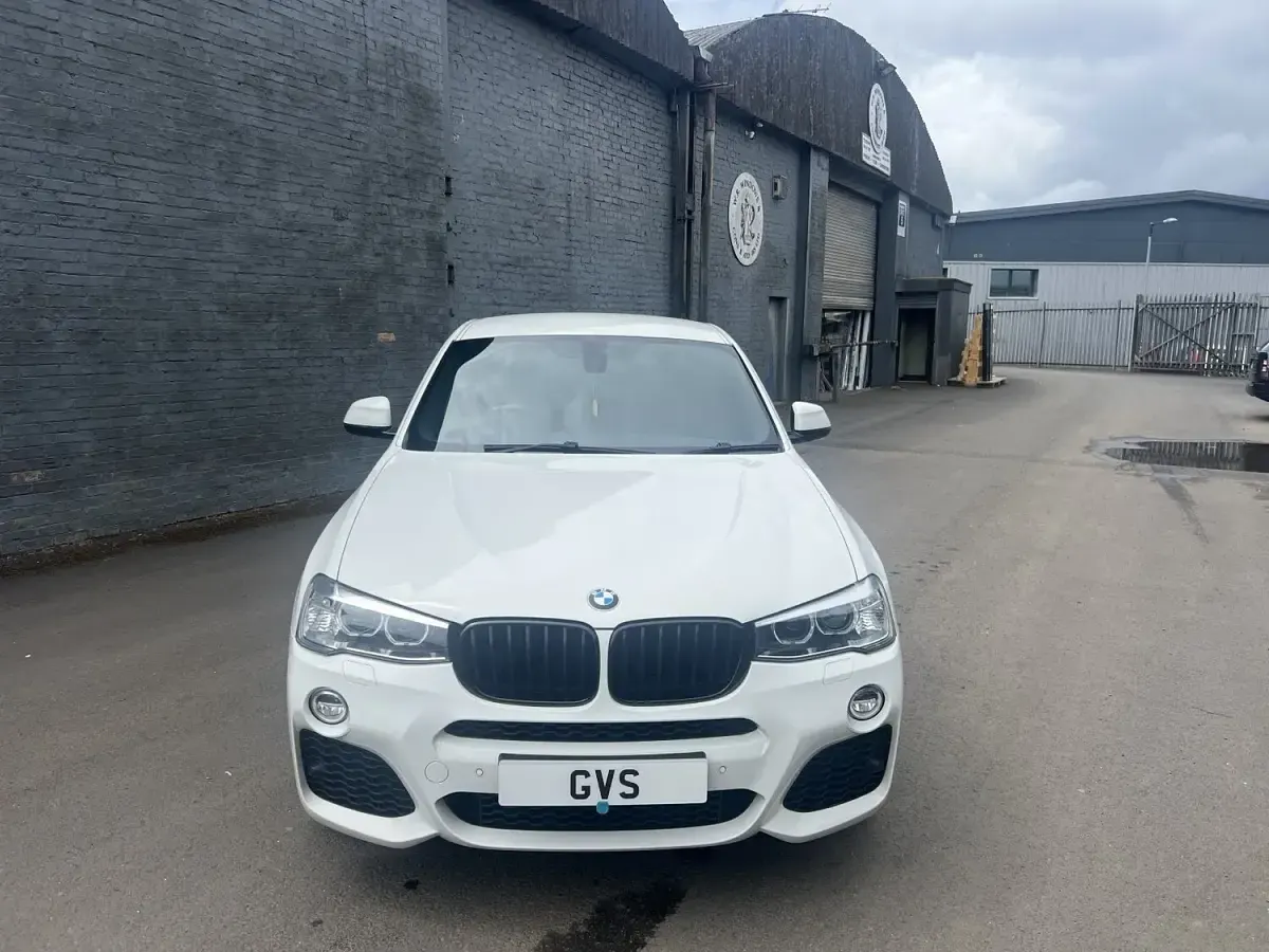 Used BMW X4 M Sport 190 HP (139 kW) 2016 White SUV