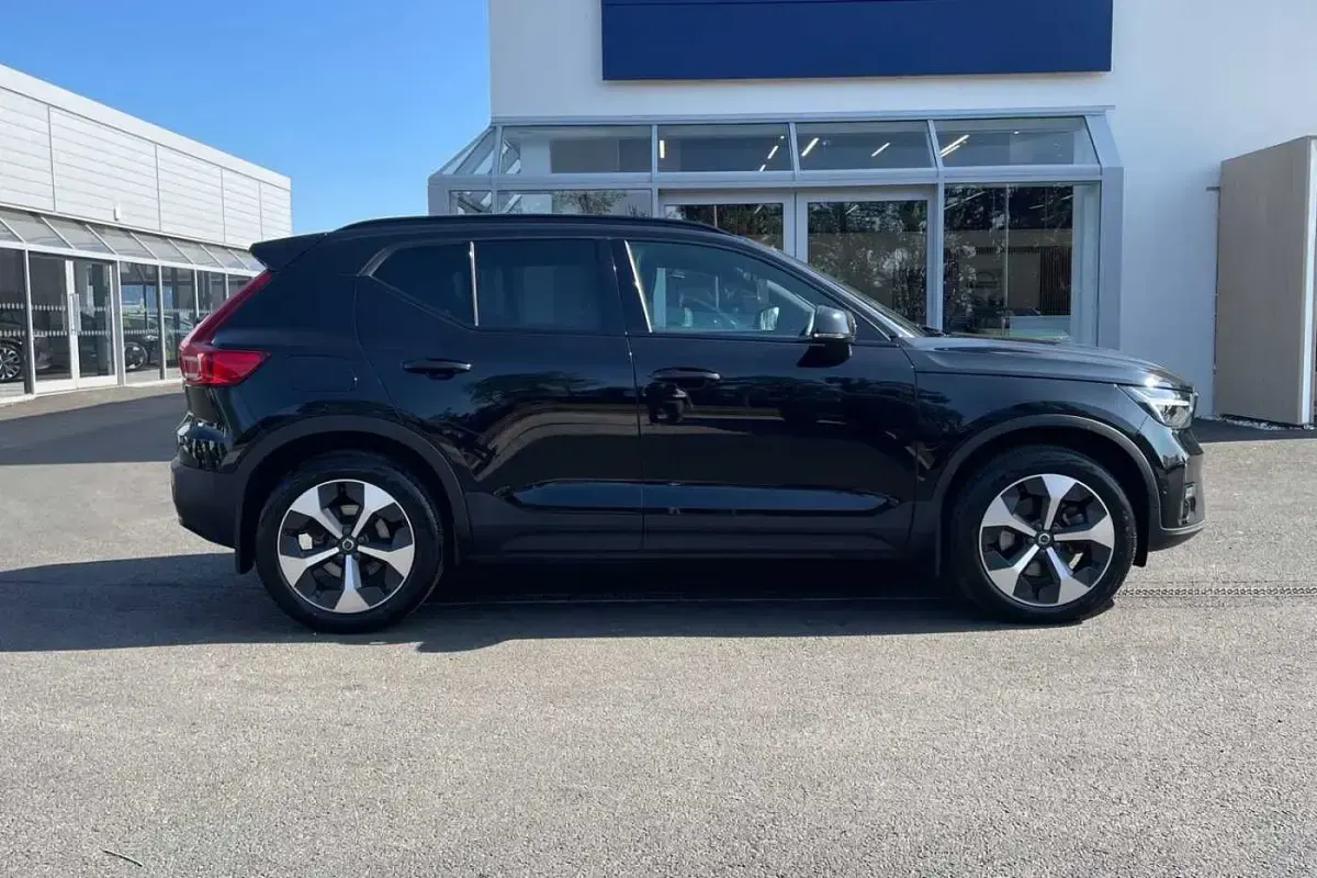 Used Volvo XC40 Ultimate 194 HP (142 kW) 2024 SUV