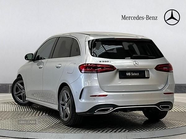 Usado Mercedes B200 Executive 150 HP (110 kW) 2021 Prateado Monovolume