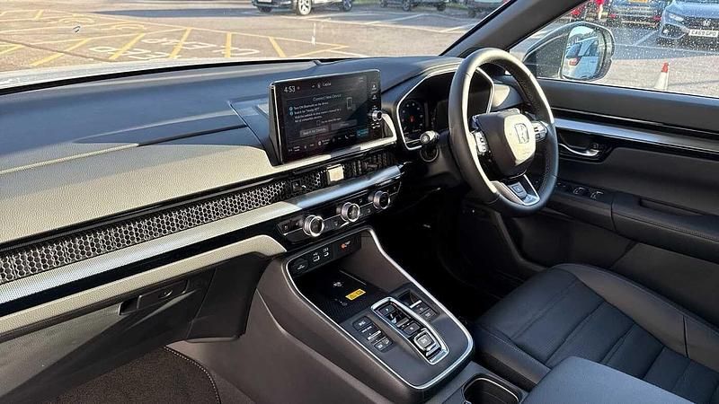 Used Honda CR-V Advance 184 HP (135 kW) 2025 White SUV