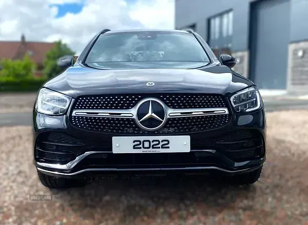 Used Mercedes GLC220 AMG Line Premium 194 HP (142 kW) 2022 Black SUV