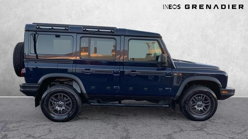 Used Ineos Grenadier 286 HP (210 kW) 2024 Blue MPV