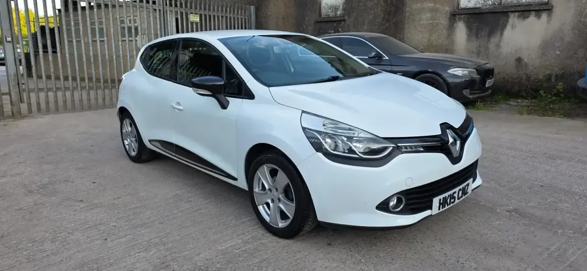 Usado Renault Clio IV Dynamique 2015 Branco Citadino