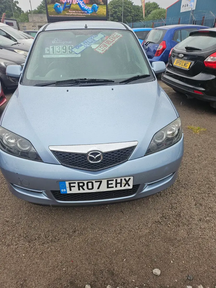 Used Mazda 2 80 HP (58 kW) 2007 Blue Hatchback