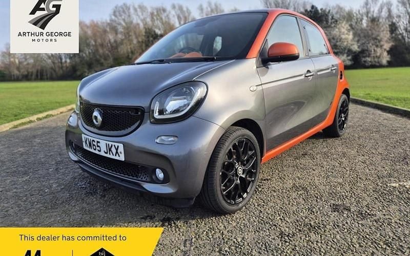 Used Smart ForFour Edition #1 90 HP (66 kW) 2015 Grey Hatchback