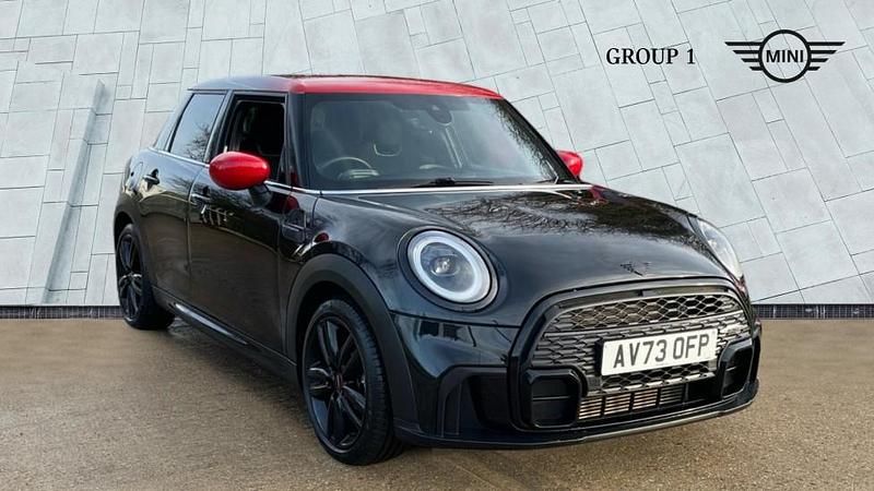 Used Mini Cooper Comfort 136 HP (100 kW) 2023 Black Hatchback