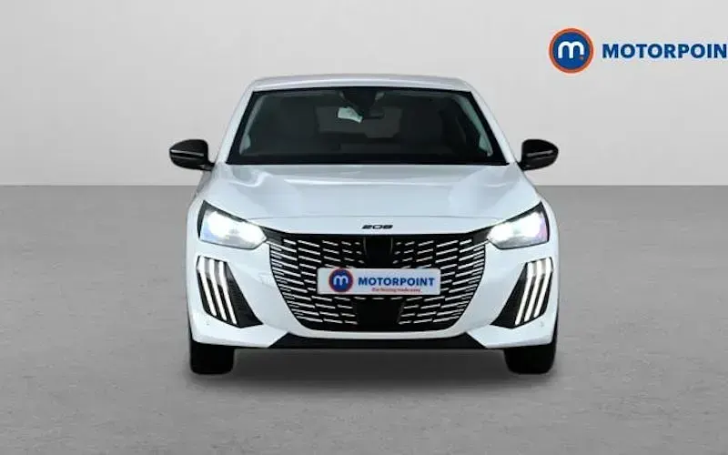 Used Peugeot 208 Allure 101 HP (74 kW) 2025 White Hatchback