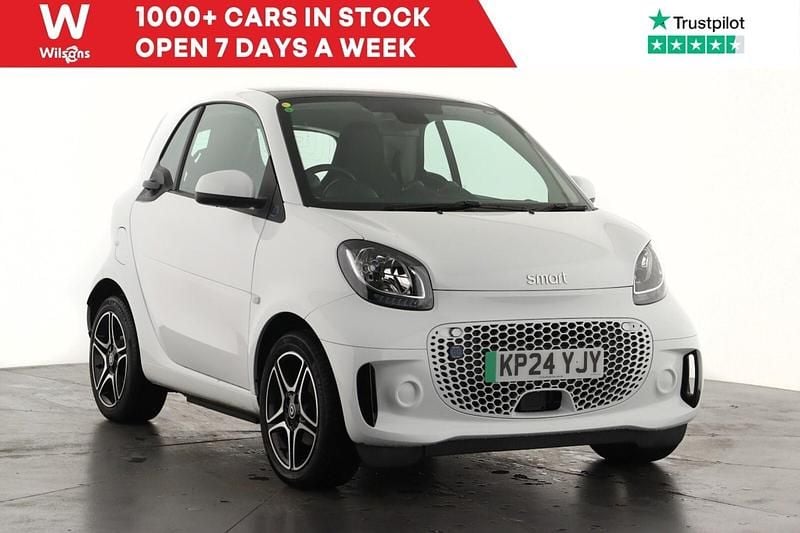 White Used 2024 Smart ForTwo Electric Drive Premium Coupe | £12,799 - Image 1/4