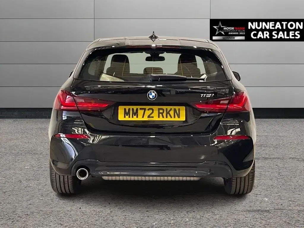 Used BMW 118 Sport Line 136 HP (100 kW) 2022 Black Hatchback