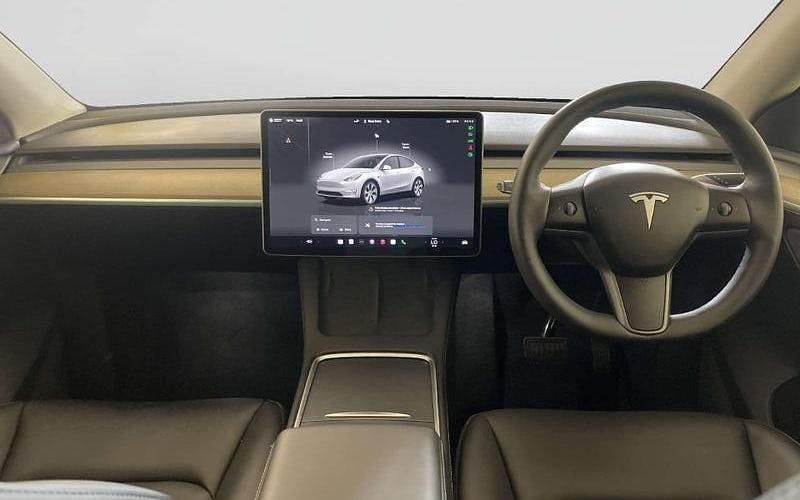 Used Tesla Model Y RWD 219 kW (299 HP) 2024 SUV