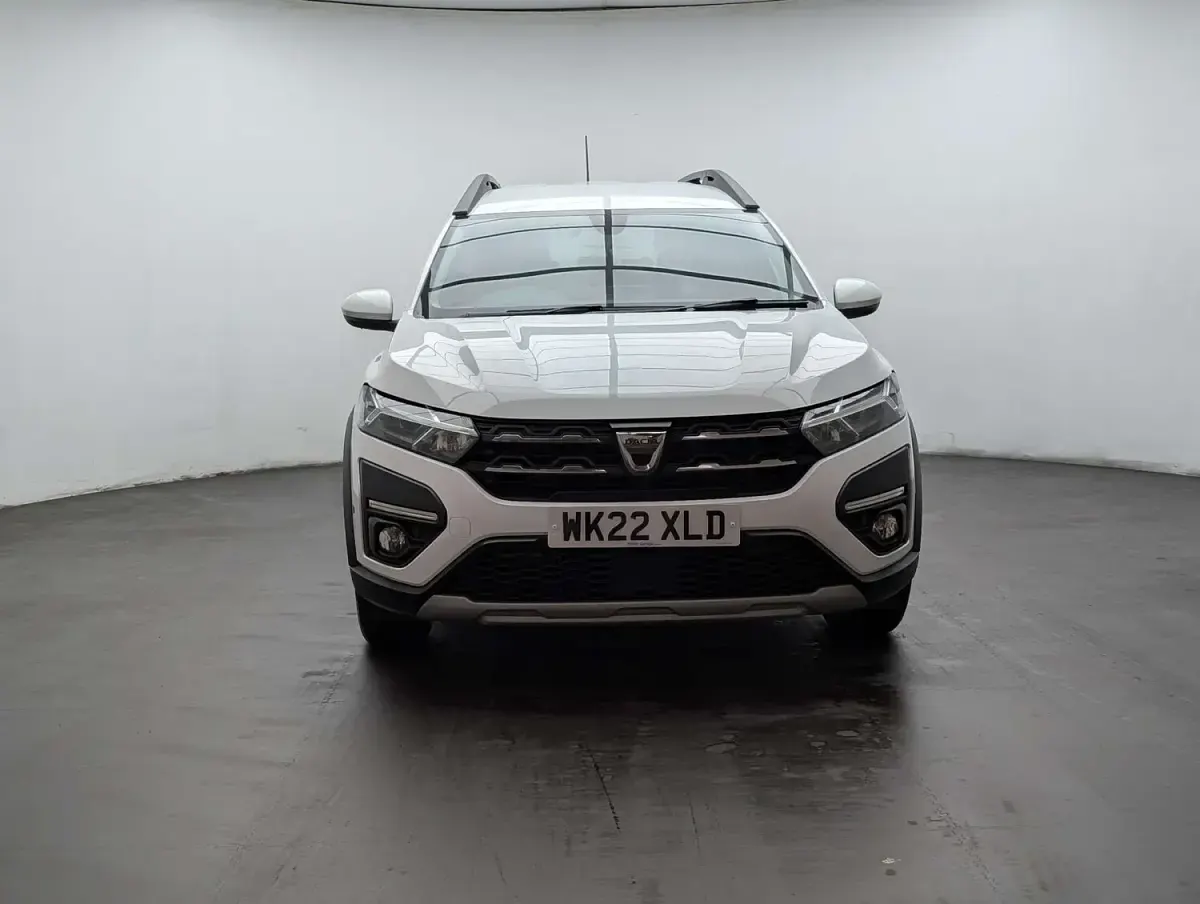 Used Dacia Jogger Comfort 2022 White MPV