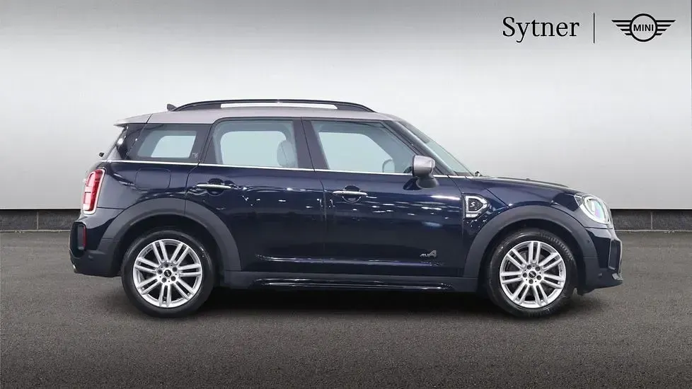 Used Mini Cooper S Countryman Exclusive 176 HP (129 kW) 2022 Black SUV
