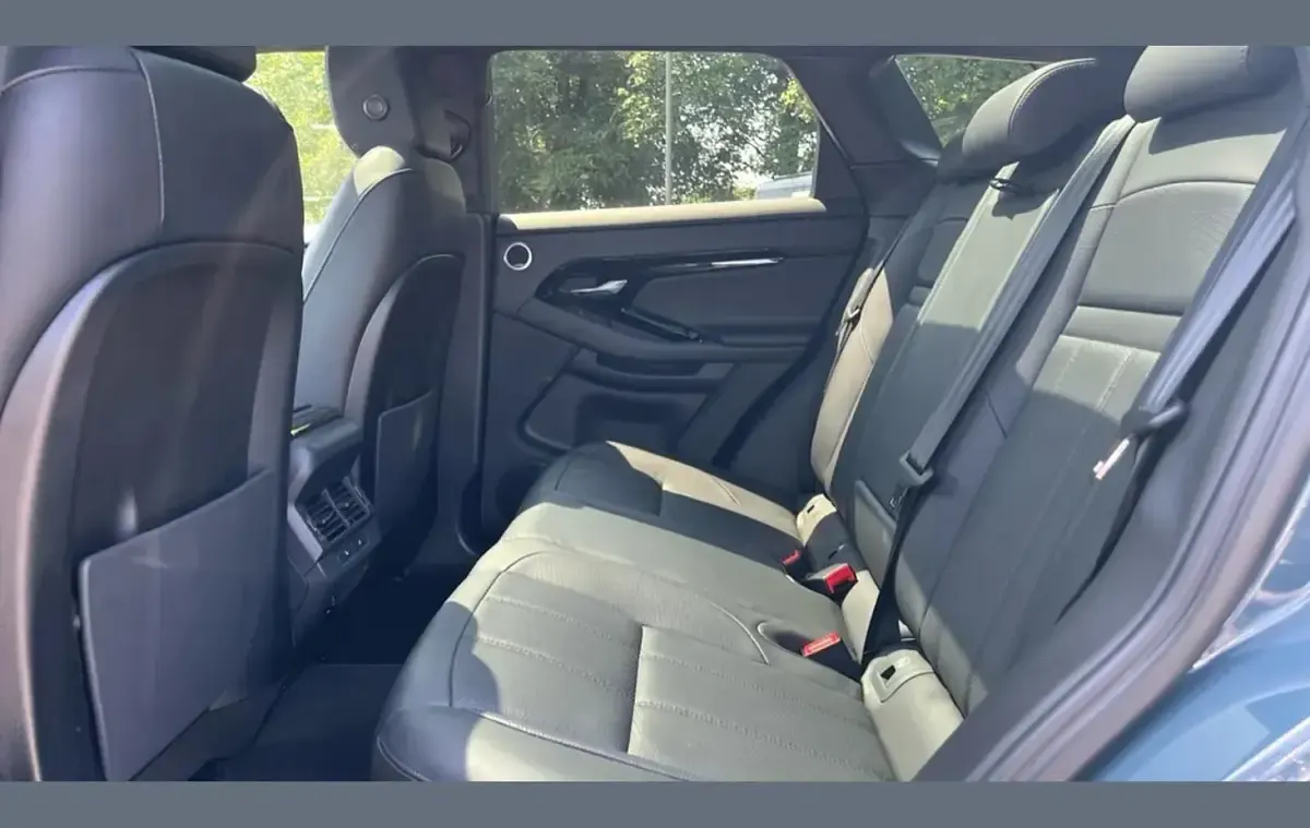 Used Land Rover Range Rover evoque Autobiography 204 HP (150 kW) 2024 Blue SUV