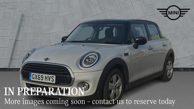 Used Mini Cooper Classic 134 HP (98 kW) 2019 Silver Hatchback