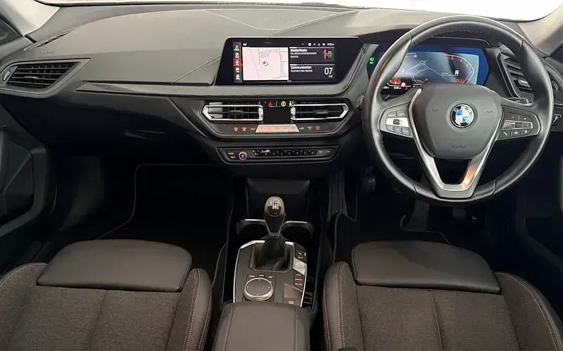 Used BMW 218 Sport Line 136 HP (100 kW) 2022 White Coupe
