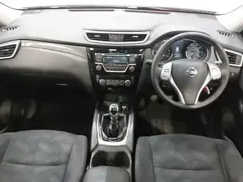 Used Nissan X-Trail Acenta 130 HP (95 kW) 2017 Orange SUV