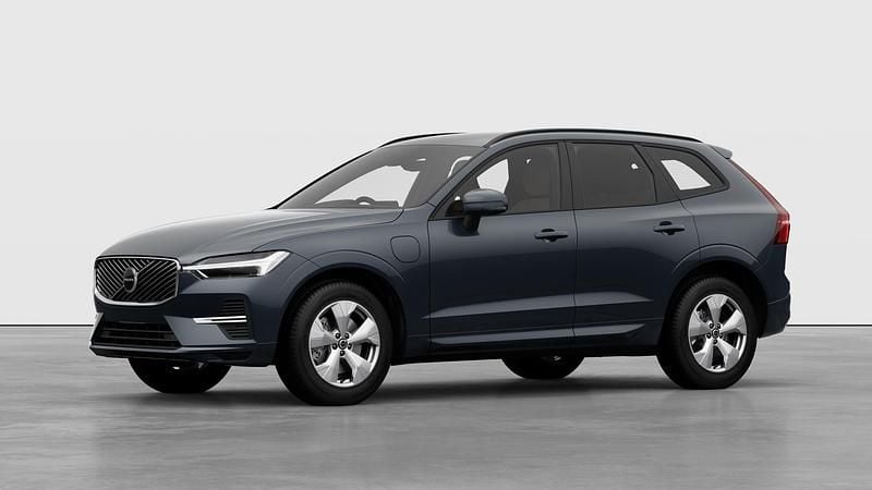 Denim blue New 2025 Volvo XC60 Core SUV | £57,555 (Super price) - Image 1/4