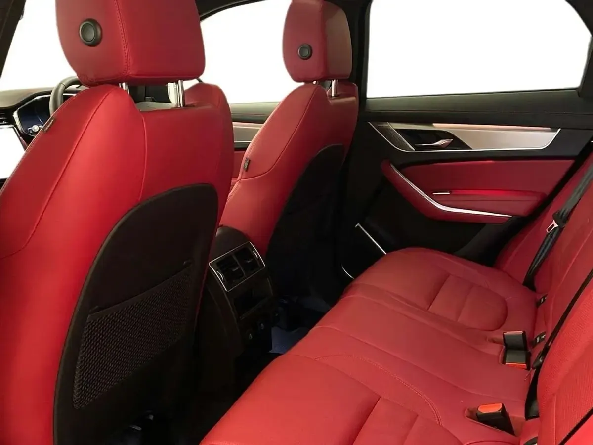 Second-hand Jaguar F-Pace R-Dynamic 2024 Negru SUV
