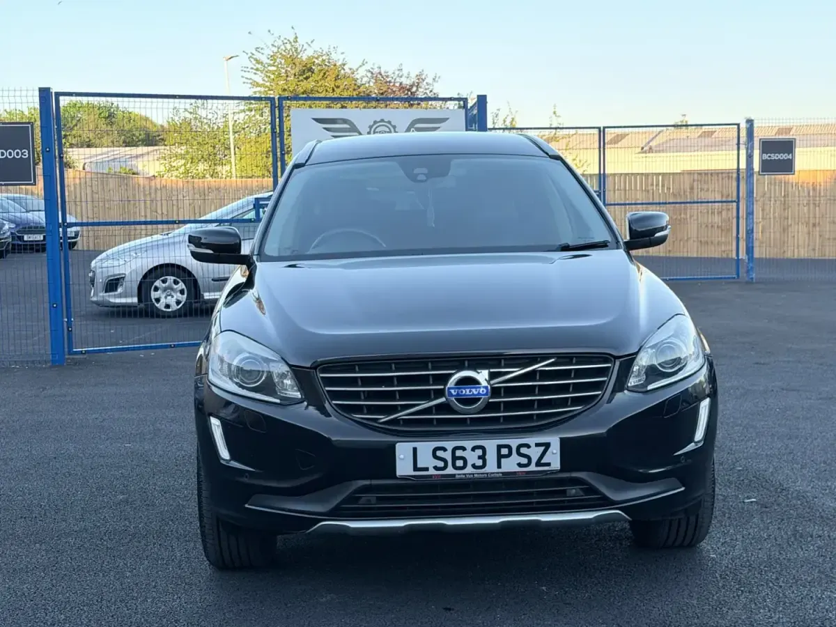 Second-hand Volvo XC60 SE Lux 2013 Negru SUV
