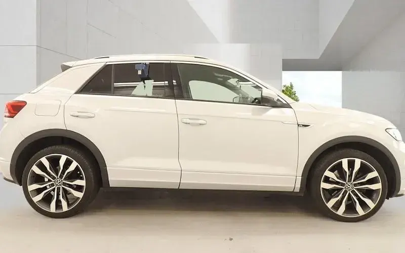 Used VW T-Roc R-line 150 HP (110 kW) 2021 Silver SUV