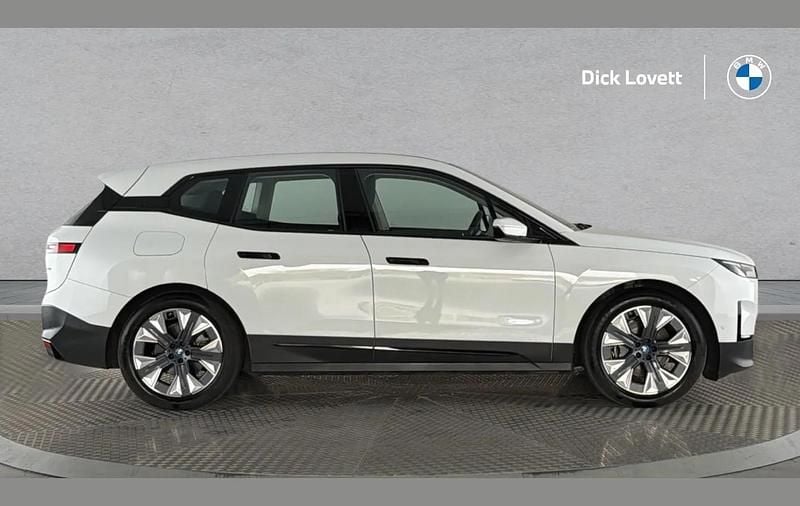 Used BMW iX Sport Line 239 kW (326 HP) 2024 White SUV